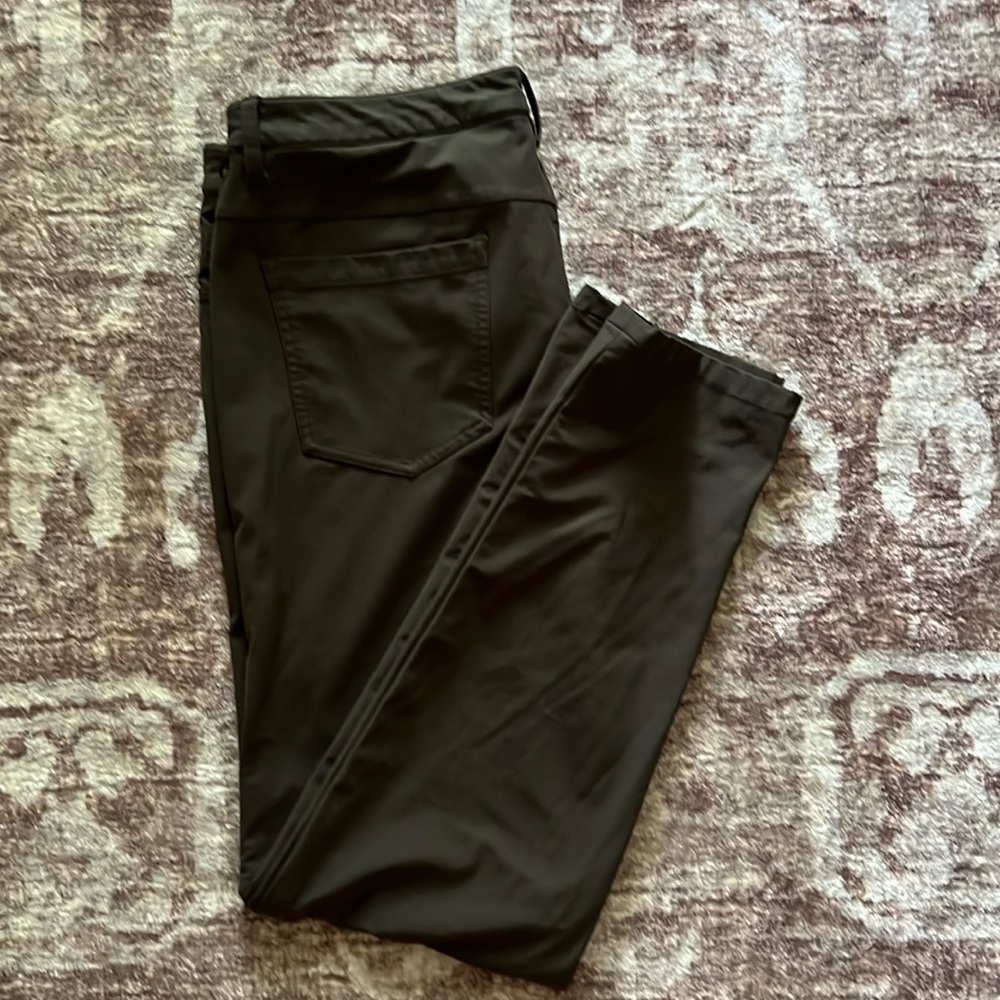 Lululemon ABC slim pant
